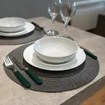 Large 2br Flat In Heart Of - Sleeps 10 * リーズ