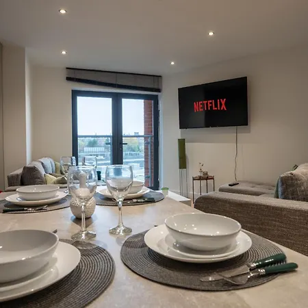 Large 2br Flat In Heart Of - Sleeps 10 公寓 *