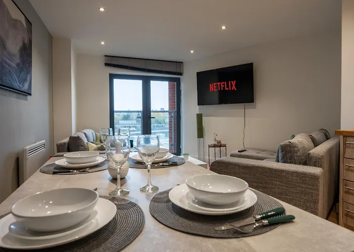 Large 2br Flat In Heart Of - Sleeps 10 Apartman *