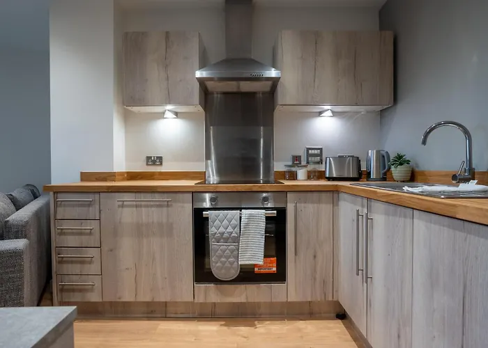 Large 2br Flat In Heart Of - Sleeps 10