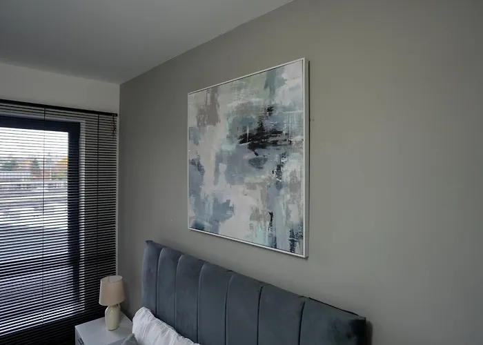 Large 2br Flat In Heart Of - Sleeps 10