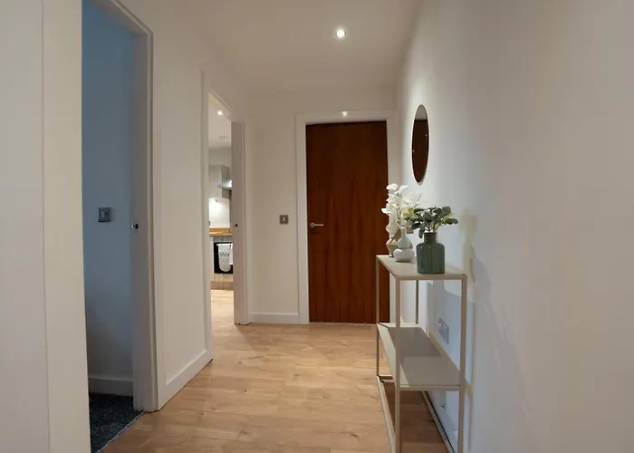 Large 2br Flat In Heart Of - Sleeps 10 Apartman *